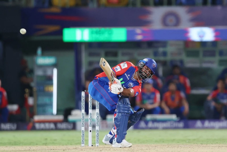 Most Sixes in an IPL Season Before Turning 20