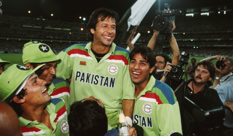 Most popular Pakistani cricket players in 1990